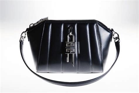 Perbedaan Tas Givenchy Asli Dan KW, Cek Yuk!.